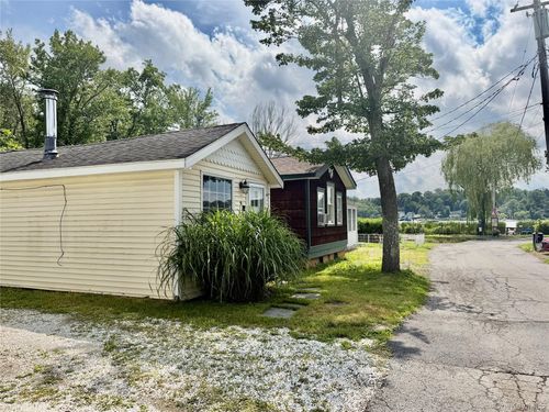 9 Cottage Ln, North Salem, NY, 10560-1327 | Card Image