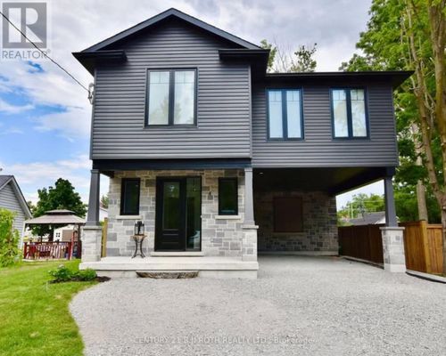 4 Centre Street, Barrie (Allandale), ON, L4N3L4 | Card Image