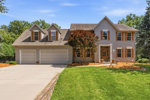1918 Brierwood Ln, Port Byron, IL, 61275-9583 | Card Image