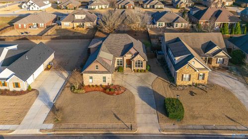 17536 Windermere Dr, Athens, AL, 35611-0620 | Card Image