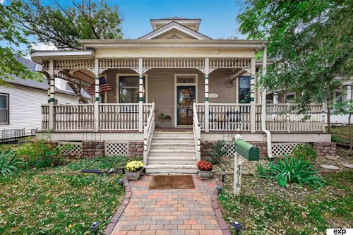 3916 S 24th St, Omaha, NE, 68107-1826 | Card Image