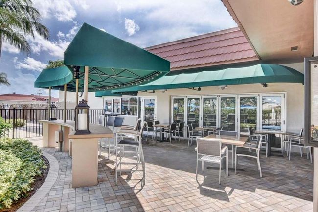 446 - 446 Flanders J, Condo with 2 bedrooms, 2 bathrooms and null parking in Delray Beach FL | Image 32