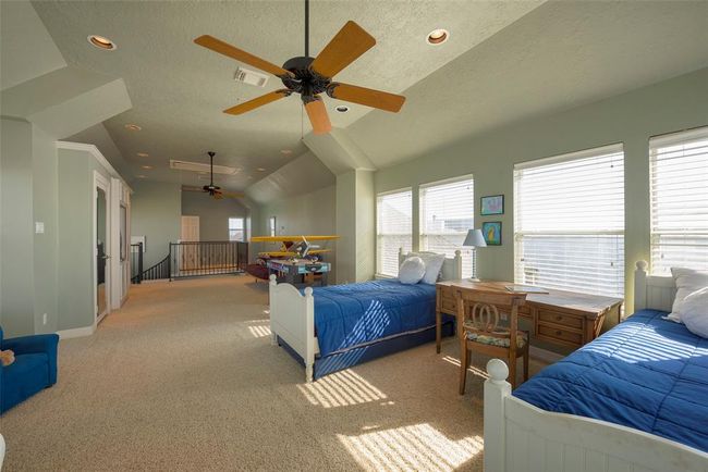 131 Isles End Rd, House other with 4 bedrooms, 5 bathrooms and 2 parking in Tiki Island TX | Image 36