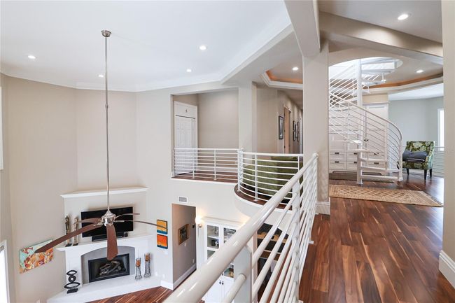 11105 5 Th St E, House other with 4 bedrooms, 4 bathrooms and null parking in TREASURE ISLAND FL | Image 37