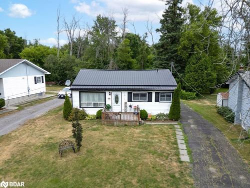 48 Kidd Ave, Trenton, ON, K8V2C7 | Card Image