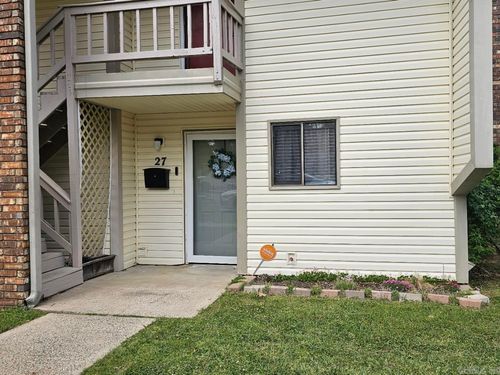 101 Pine Forest Dr, Maumelle, AR, 72113-6164 | Card Image