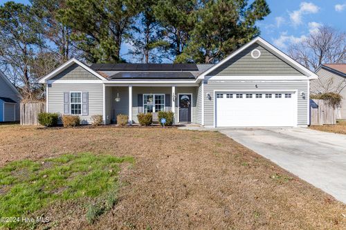 108 Ponderosa Drive, Jacksonville, NC, 28540 | Card Image