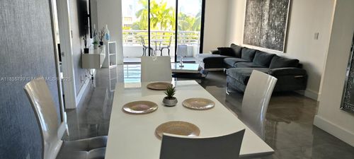 apt-517-3300 Ne 192nd St, Aventura, FL, 33180-2430 | Card Image