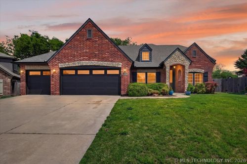 2316 Jefferson Rd, Bartlesville, OK, 74006-6543 | Card Image