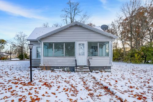 1311 E Butler St, Muncie, IN, 47303-3932 | Card Image