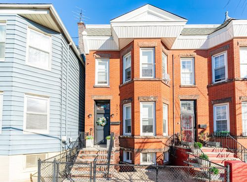 527 North 3rd St, East Newark, NJ, 07029-2705 | Card Image