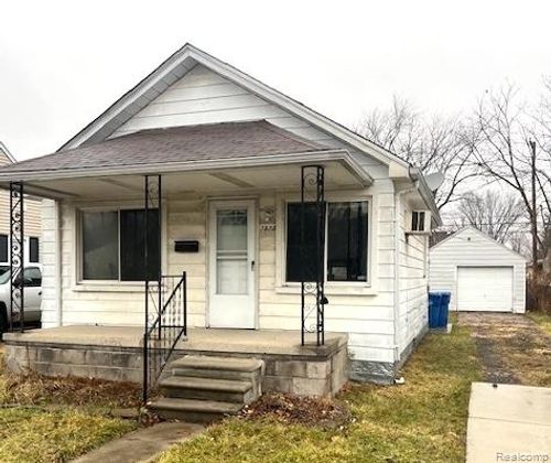 7535 Toepfer Rd, Warren, MI, 48091-3043 | Card Image