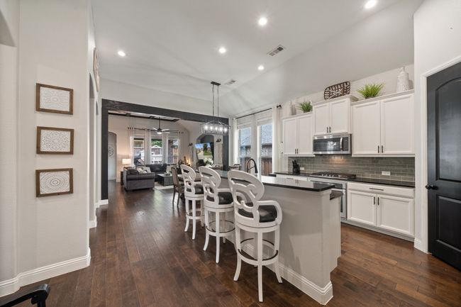 7813 Fossil Creek Trl, House other with 4 bedrooms, 3 bathrooms and null parking in McKinney TX | Image 7