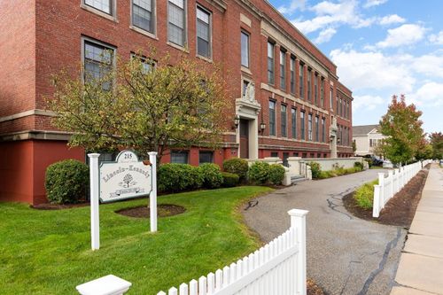 48-215 Harvard St, Medford, MA, 02155-6259 | Card Image