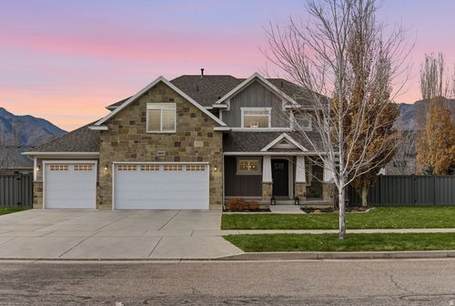 6043 N Lariat Ln, Mountain Green, UT, 84050-6721 | Card Image