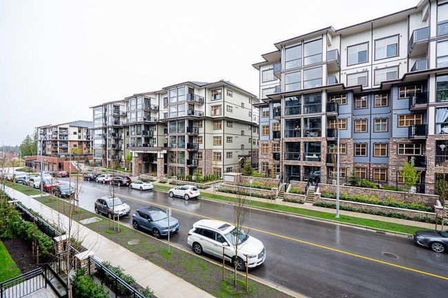 310 - 20325 85 Avenue, Condo with 3 bedrooms, 2 bathrooms and 2 parking in Langley BC | Image 35