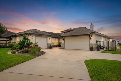 6001 S Oso Pkwy, Corpus Christi, TX, 78414-6362 | Card Image