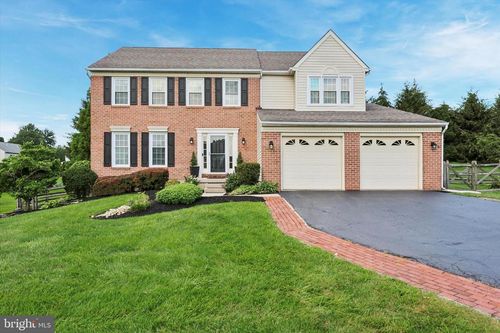 204 Cardinal Dr, CONSHOHOCKEN, PA, 19428-1393 | Card Image
