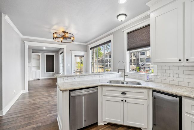 Additional ice maker included | Image 18