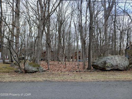 021 Shingle Mill Dr, DRUMS, PA, 18222 | Card Image