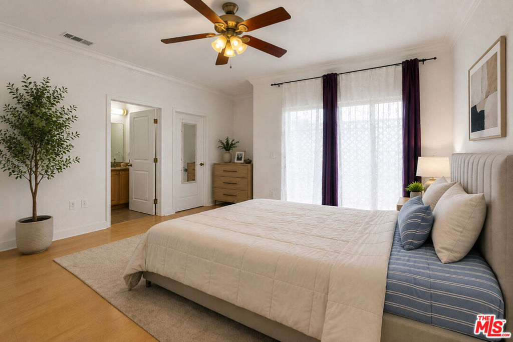 Residential in North Hollywood 4
