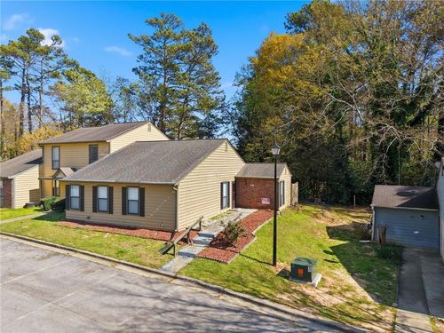 129 Sandalwood Cir, Lawrenceville, GA, 30046-5838 | Card Image