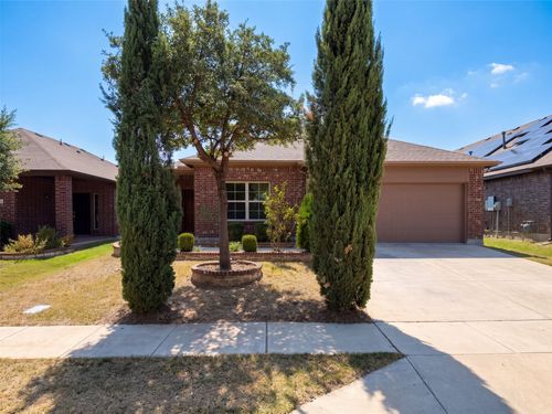 1728 Jacona Trl, Fort Worth, TX, 76131-3013 | Card Image