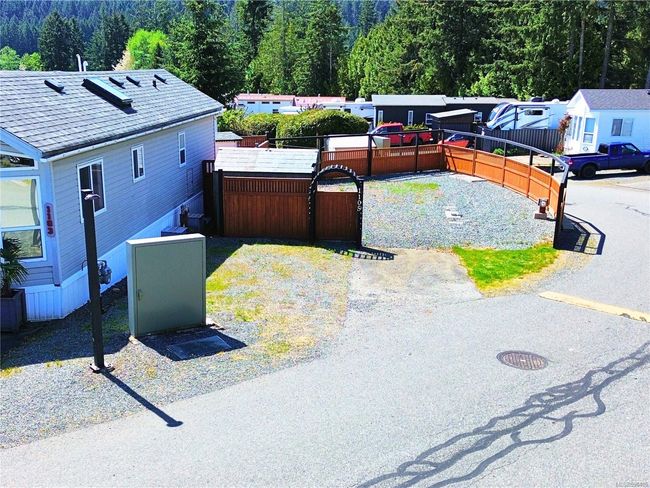 1105 Woss Lake Dr, Home with 0 bedrooms, 0 bathrooms and 2 parking in Nanaimo BC | Image 4