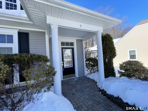 9-9 Lakeview Rise, Beacon Falls, CT, 06403-1471 | Card Image