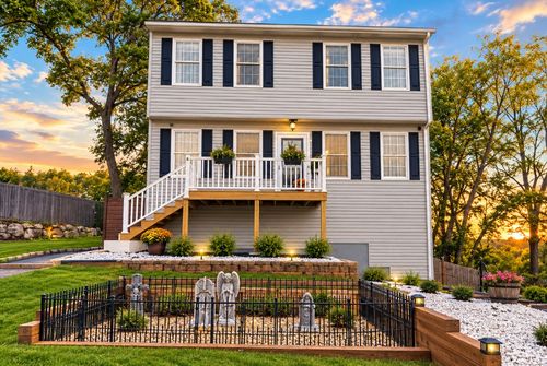 44 Dion Ave, Coventry, RI, 02816-7320 | Card Image
