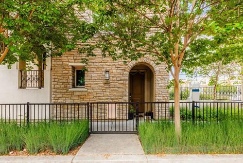 5590 Dublin Boulevard, Dublin, CA, 94568 | Card Image