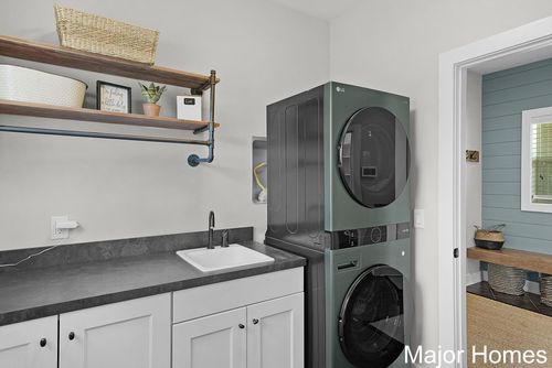 8298 Thornapple River Dr, Caledonia, MI, 49316-8309 | Card Image