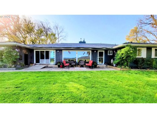 120 Hammel Rd, Eagle Point, OR, 97524-7703 | Card Image