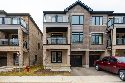 901-585 Colborne St, Brantford, ON, N3S0K4 | Card Image