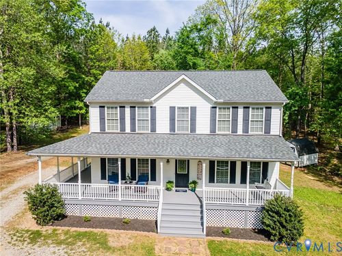 10550 Redfield Dr, Amelia Court House, VA, 23002-3825 | Card Image