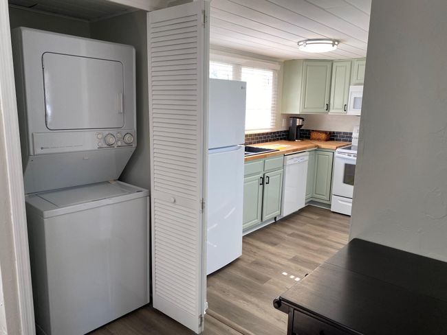 203 Se 2 Nd Ave, Condo with 2 bedrooms, 1 bathrooms and null parking in Okeechobee FL | Image 12