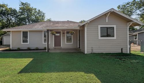 325 Houston St, Cedar Hill, TX, 75104-2679 | Card Image