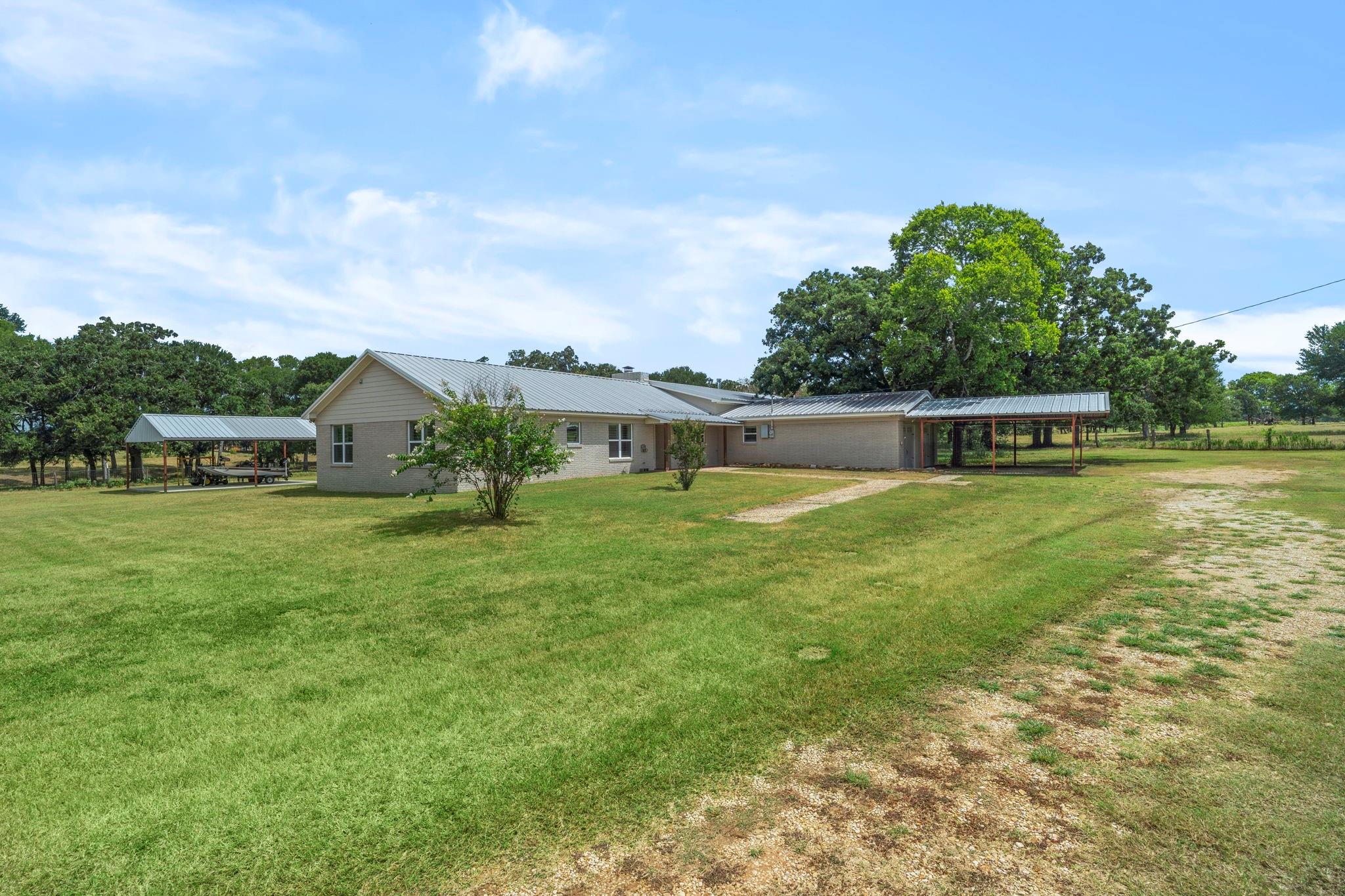 Farm in Caldwell 3