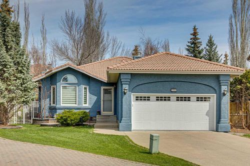 256 Sirocco Pl Sw, Calgary, AB, T3H2N3 | Card Image