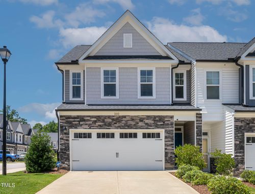 200 Hidden Run Ln, Holly Springs, NC, 27540-5000 | Card Image
