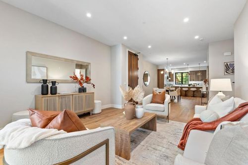 221 Hope St, Mountain View, CA, 94041-1307 | Card Image