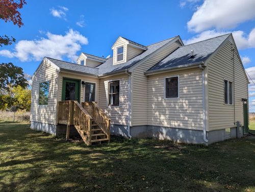 11844 Orth Rd, Garden Prairie, IL, 61038-9764 | Card Image