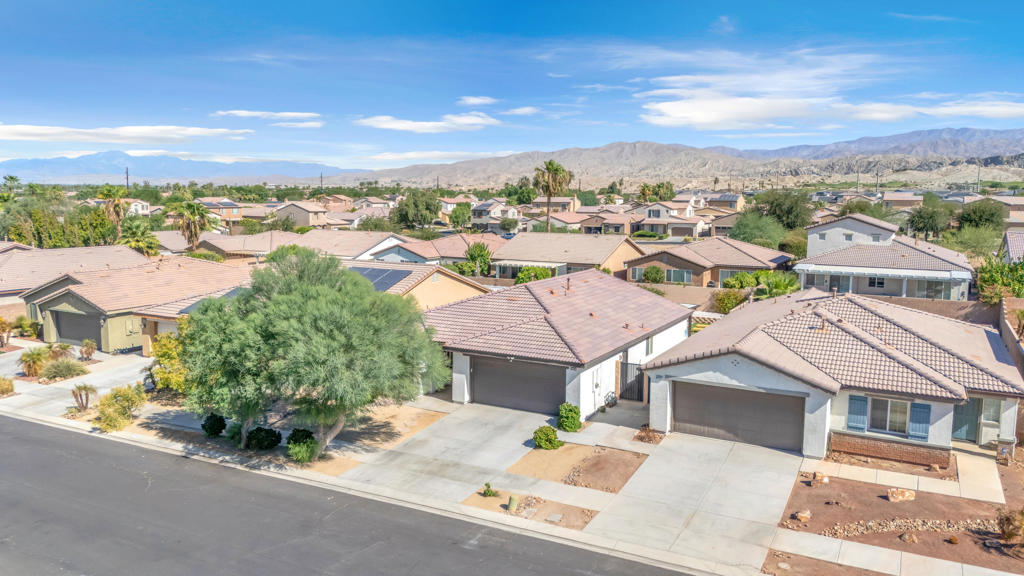Residential in Indio 4