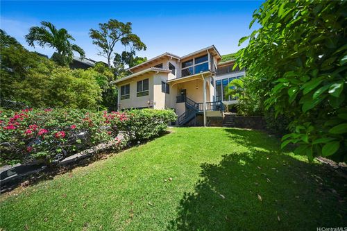 5943 Haleola St, Honolulu, HI, 96821-2111 | Card Image