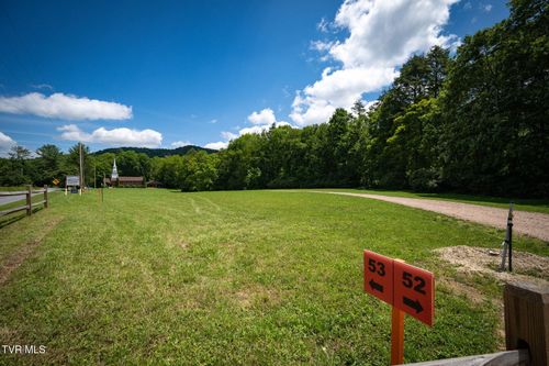 1762 Ripshin Mountain Rd, Roan Mountain, TN, 37687-3758 | Card Image