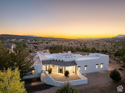 1235 Carters Pond Rd, Dammeron Valley, UT, 84783-5189 | Card Image