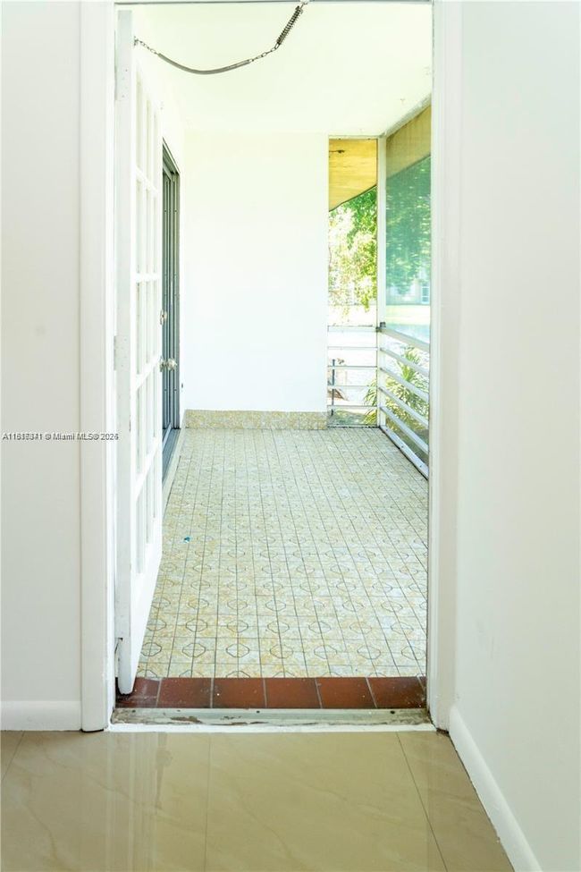 APT-23C - 5140 Sw 40 Th Ave, Condo with 2 bedrooms, 2 bathrooms and null parking in Fort Lauderdale FL | Image 34
