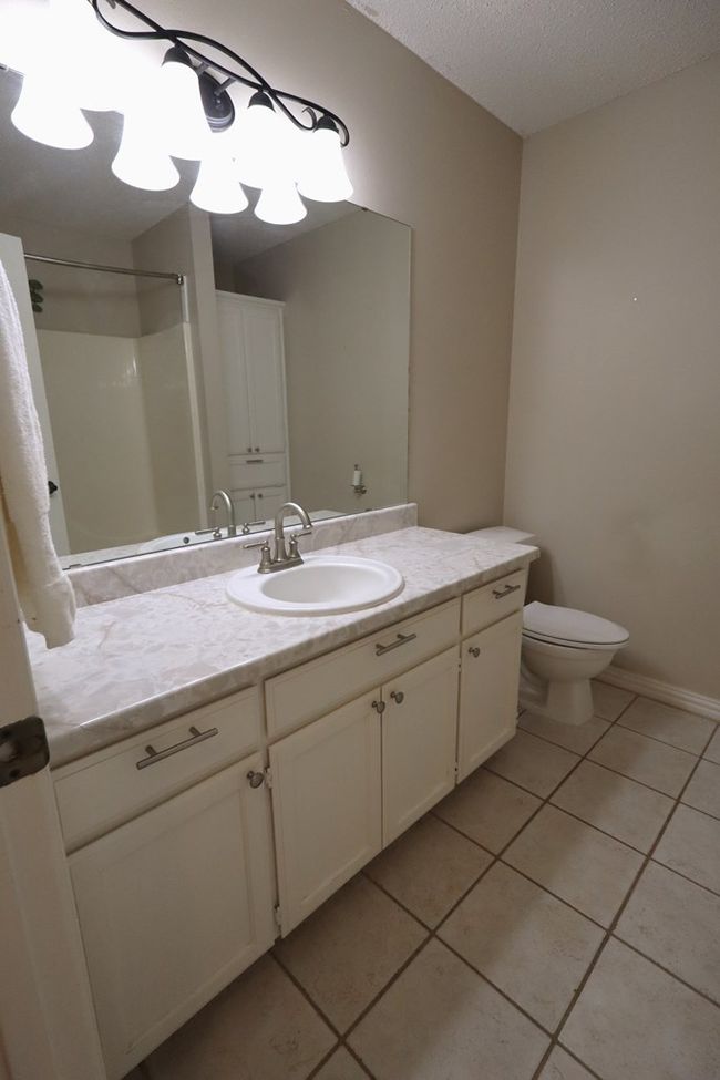 710 Penhurst Ct, House other with 3 bedrooms, 2 bathrooms and 2 parking in San Angelo TX | Image 32