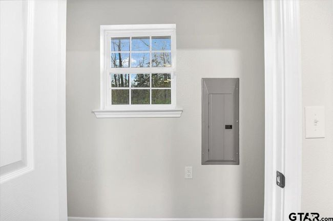 804 S Athena St, House other with 2 bedrooms, 1 bathrooms and null parking in Troup TX | Image 23