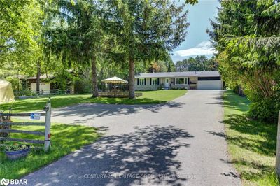 7987 County Rd 1, House other with 5 bedrooms, 2 bathrooms and 10 parking in Loretto ON | Image 1